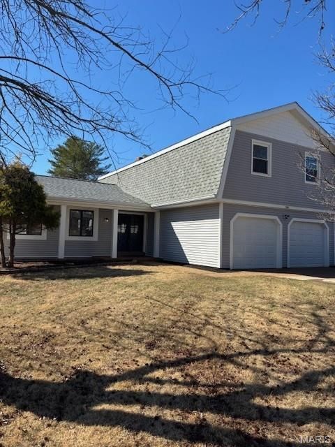 Photo of 2007 Willow Lake Drive, Chesterfield, MO 63017 (MLS # 26011377)