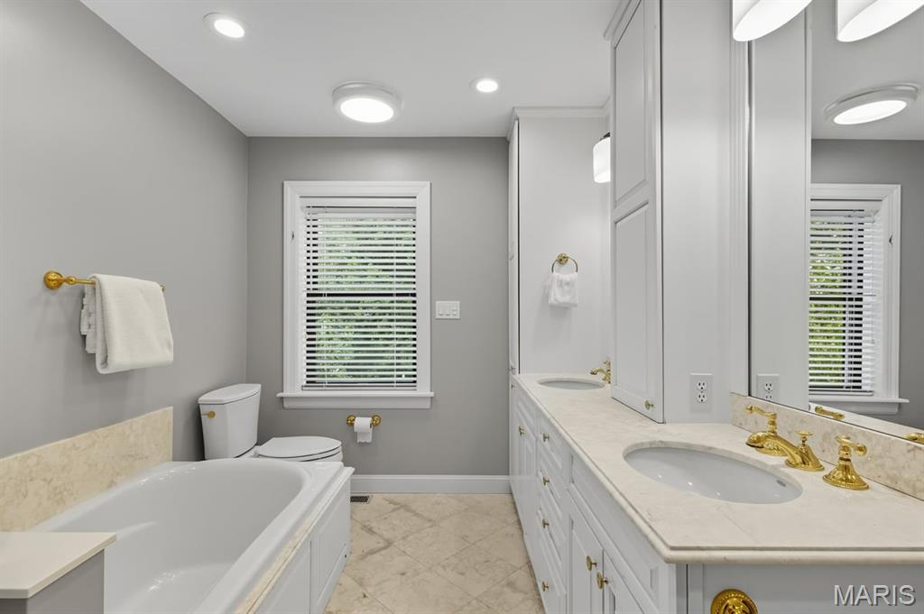 Lake Forest - Residential