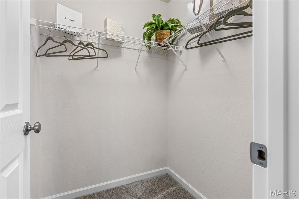 Twin Pines - Residential