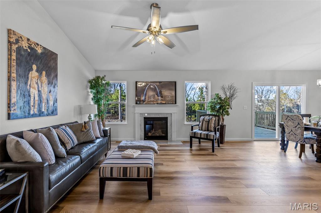 Twin Pines - Residential