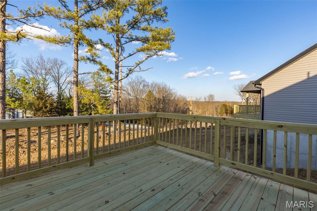 Twin Pines - Residential