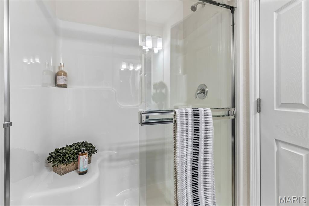 Twin Pines - Residential