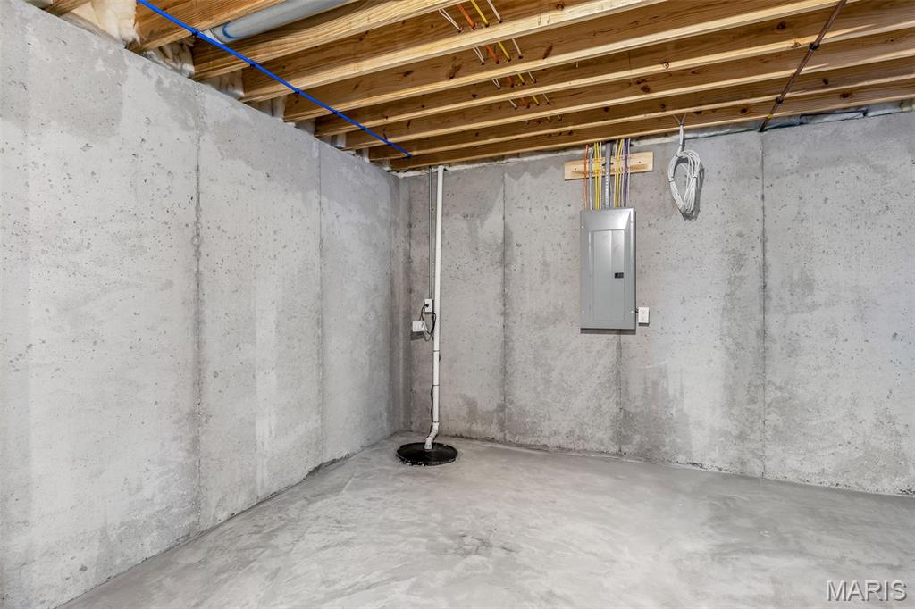 Twin Pines - Residential