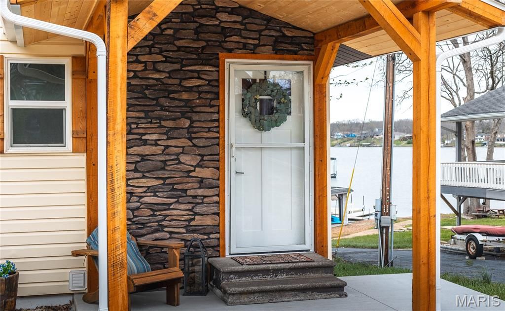 Photo of 1642 Lakeshore Drive, Cuba, MO 65453 (MLS # 26021495)