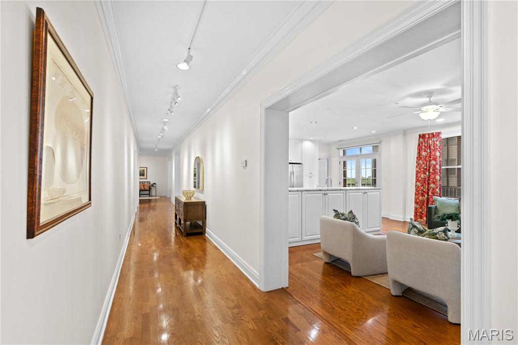 Claytonian A Condo Amd - Residential