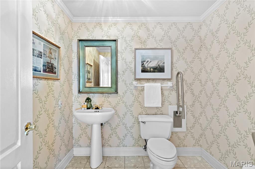 Claytonian A Condo Amd - Residential
