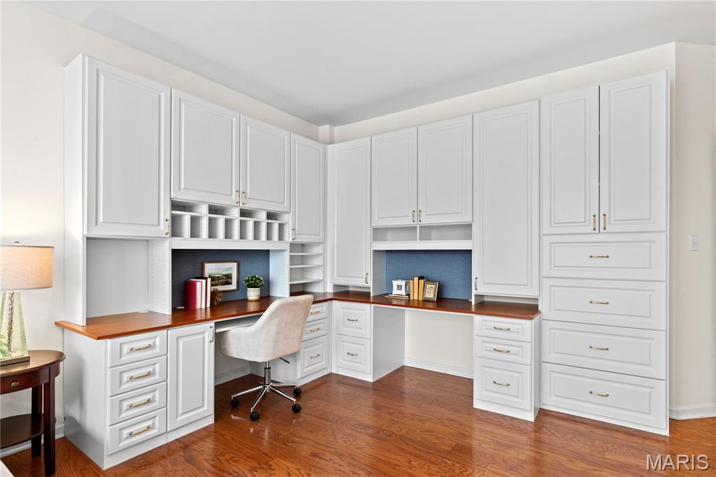 Claytonian A Condo Amd - Residential
