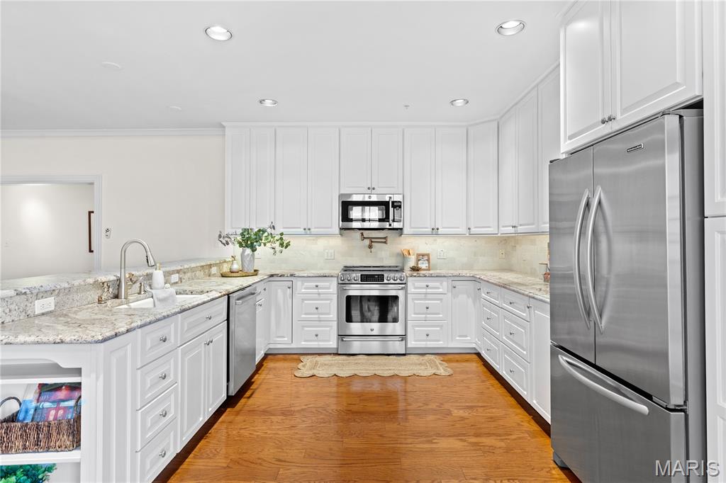 Claytonian A Condo Amd - Residential