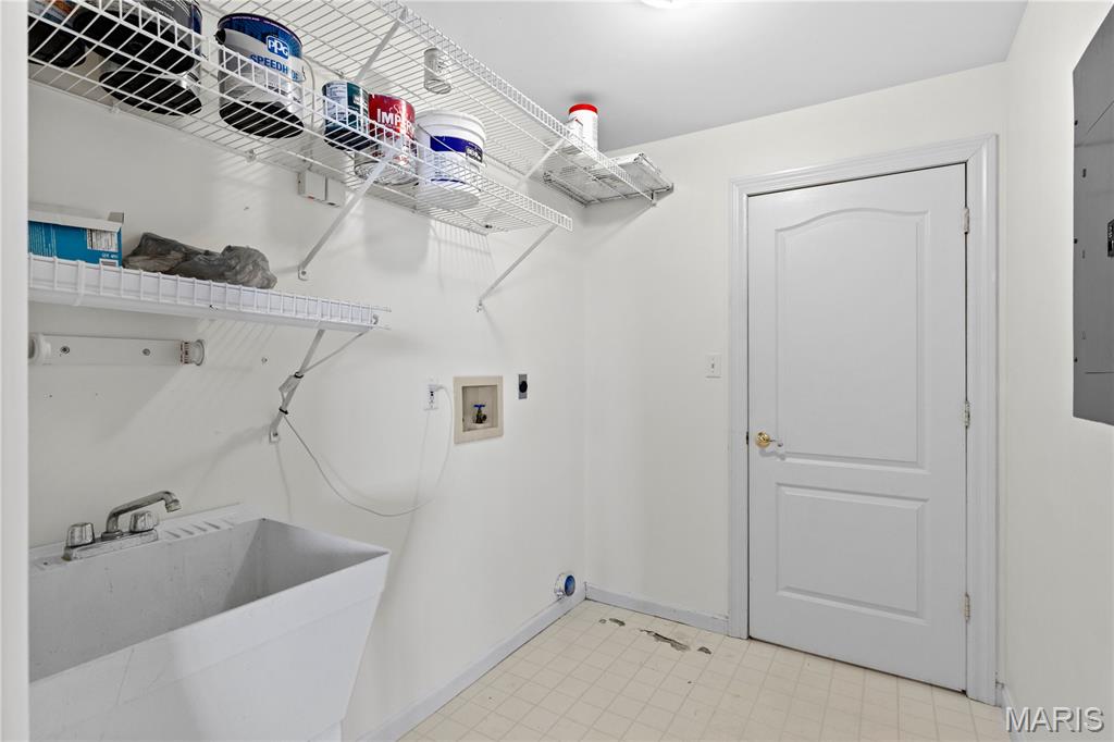Claytonian A Condo Amd - Residential