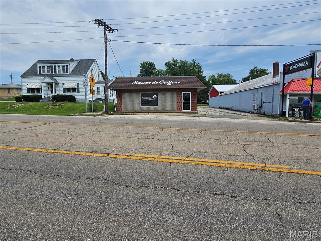 Int Add - Commercial Sale