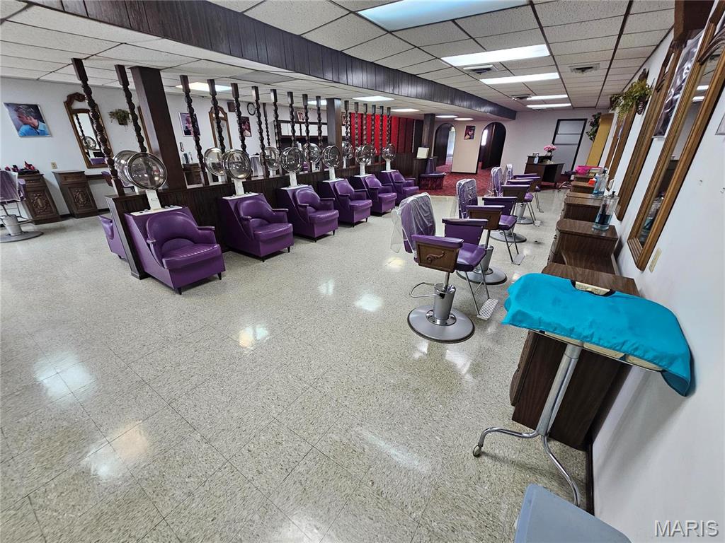 Int Add - Commercial Sale