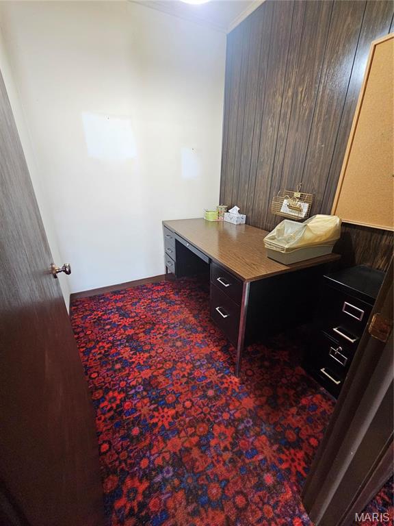 Int Add - Commercial Sale