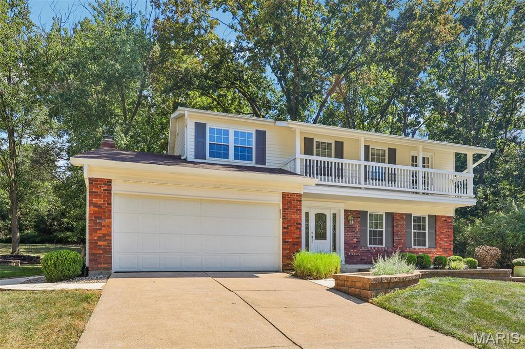 70 Breezeview Drive