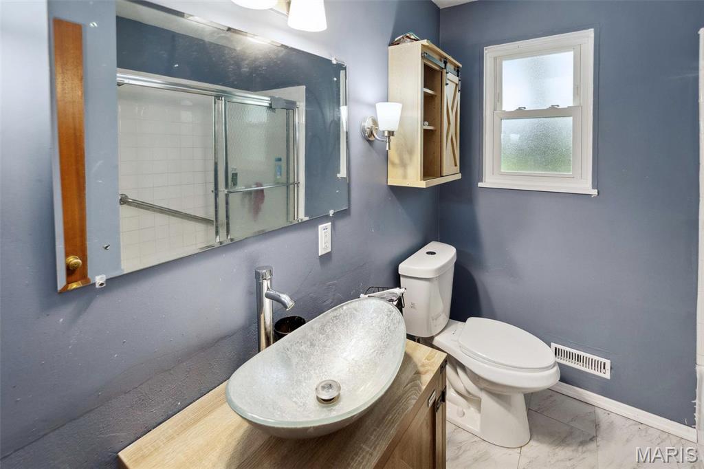 Swansea, Illinois 62226, United States, 3 Bedrooms Bedrooms, ,1 BathroomBathrooms,Residential,Active,118552