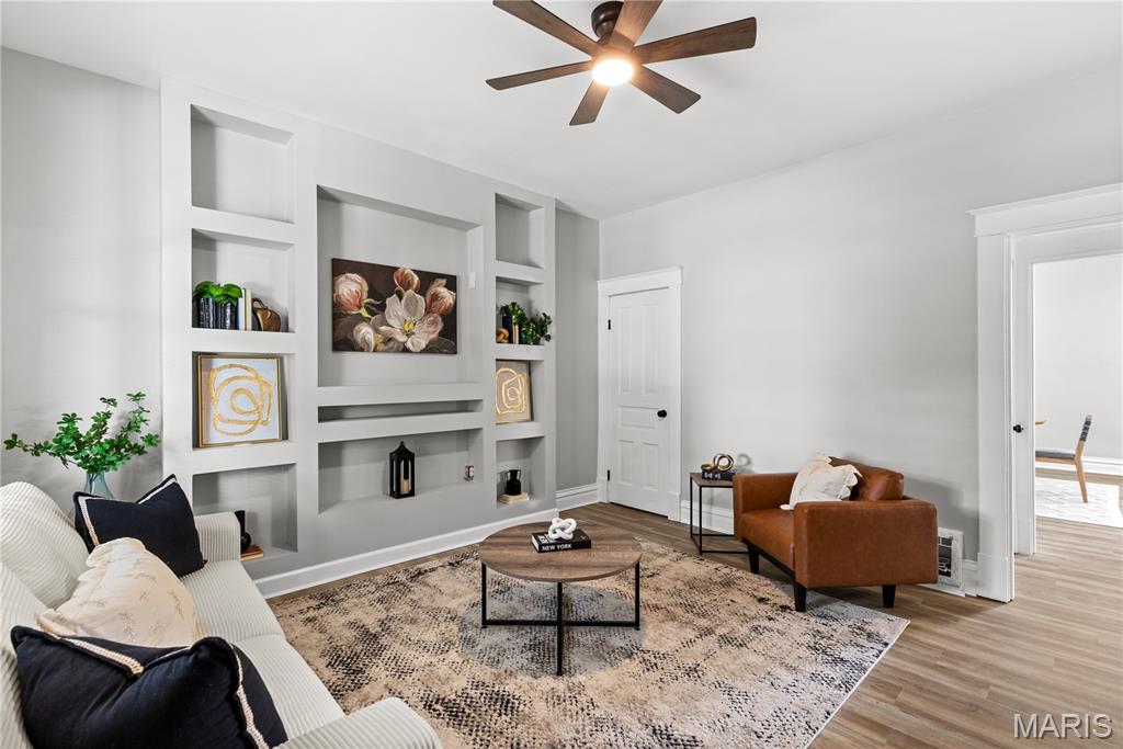 Carondelet - Residential