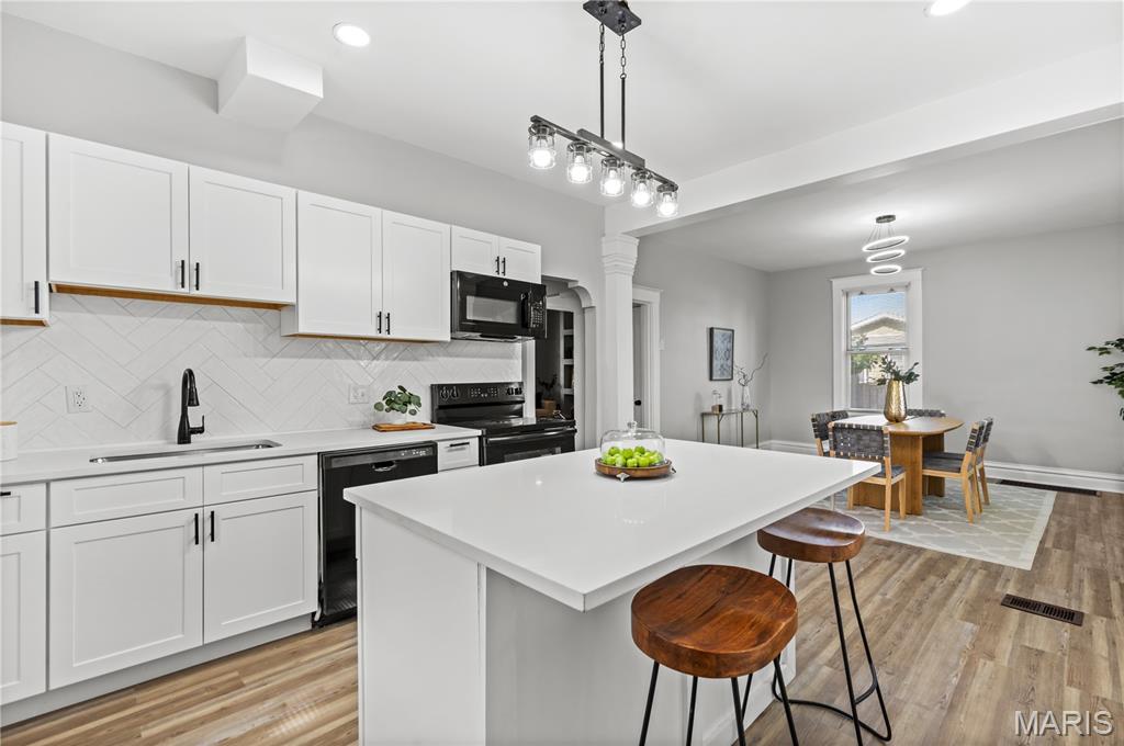 Carondelet - Residential