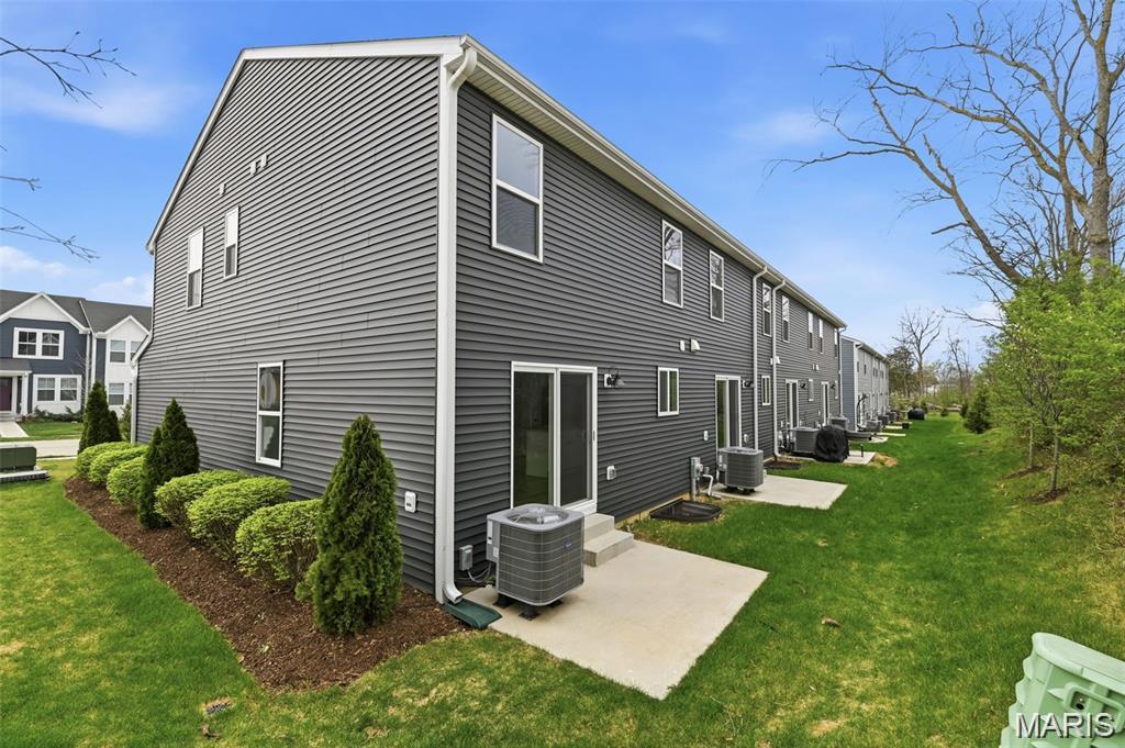 Streets Of Caledonia #5 - Residential Lease