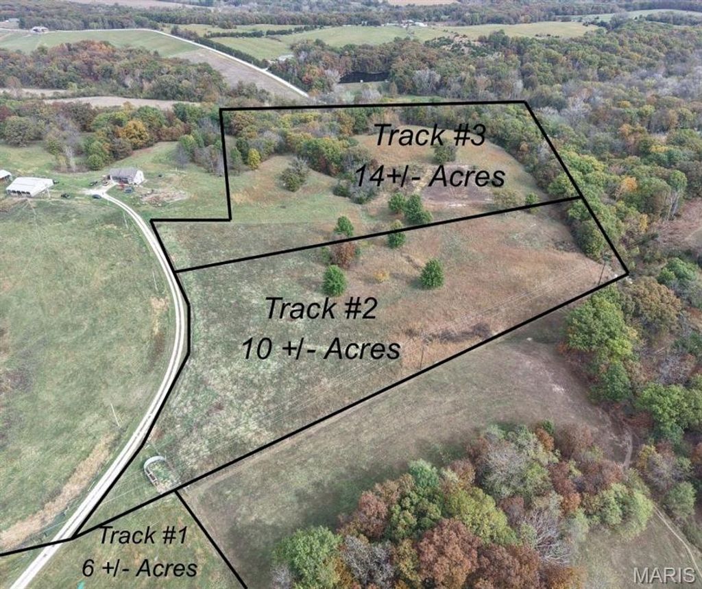 Photo of 10 State Highway 6, Lewistown, MO 63452 (MLS # 25072837)