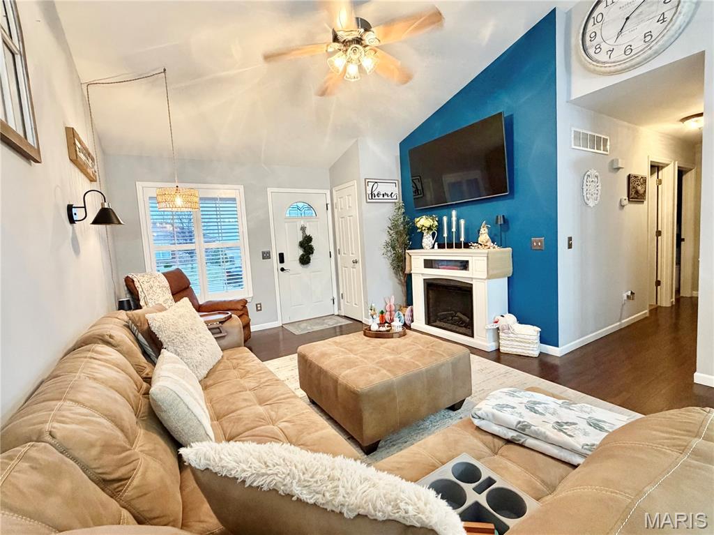 The Estates Of Jonesburg - Residential