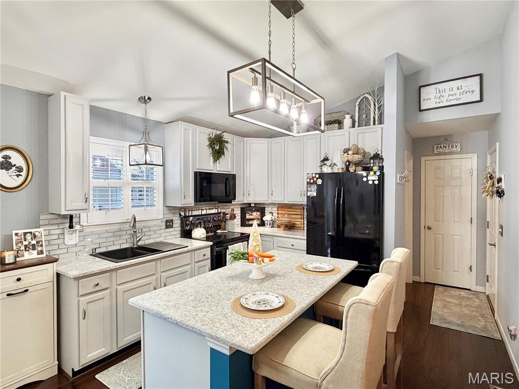 The Estates Of Jonesburg - Residential