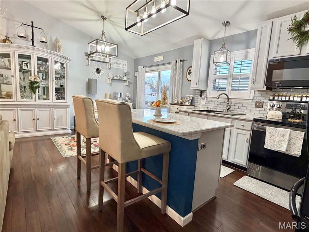 The Estates Of Jonesburg - Residential