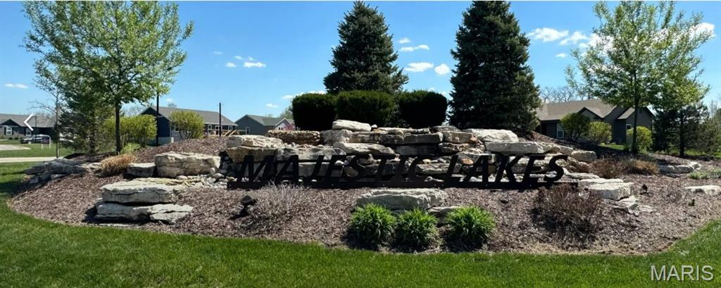 Majestic Lakes - Residential