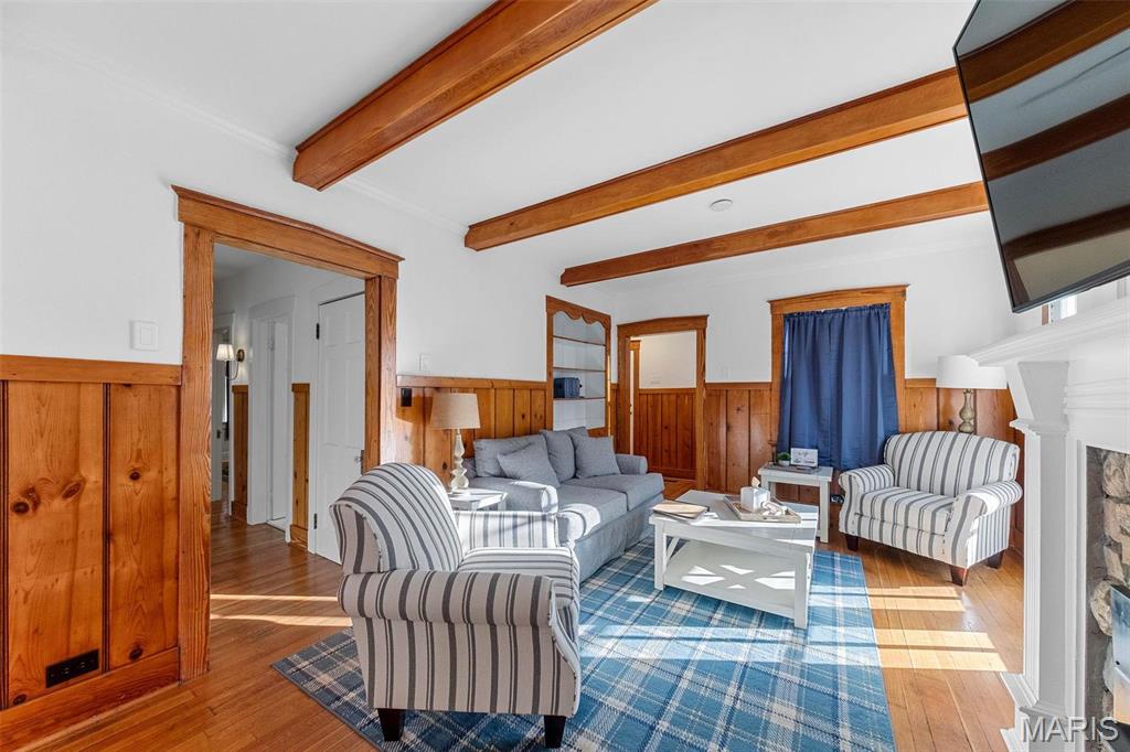 Town/Augusta - Commercial Sale