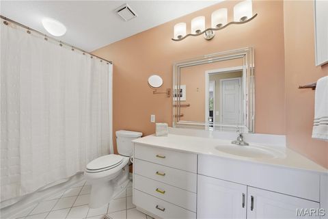 Tiny photo for 585 Coeur De Royale Drive #405, Creve Coeur, MO 63141 (MLS # 25061722)