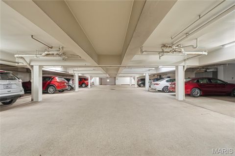 Tiny photo for 585 Coeur De Royale Drive #405, Creve Coeur, MO 63141 (MLS # 25061722)