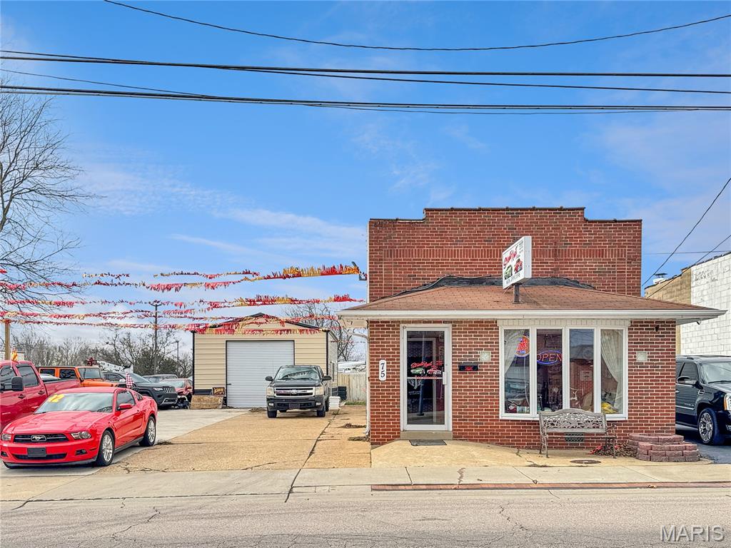 G W Smiths - Commercial Sale