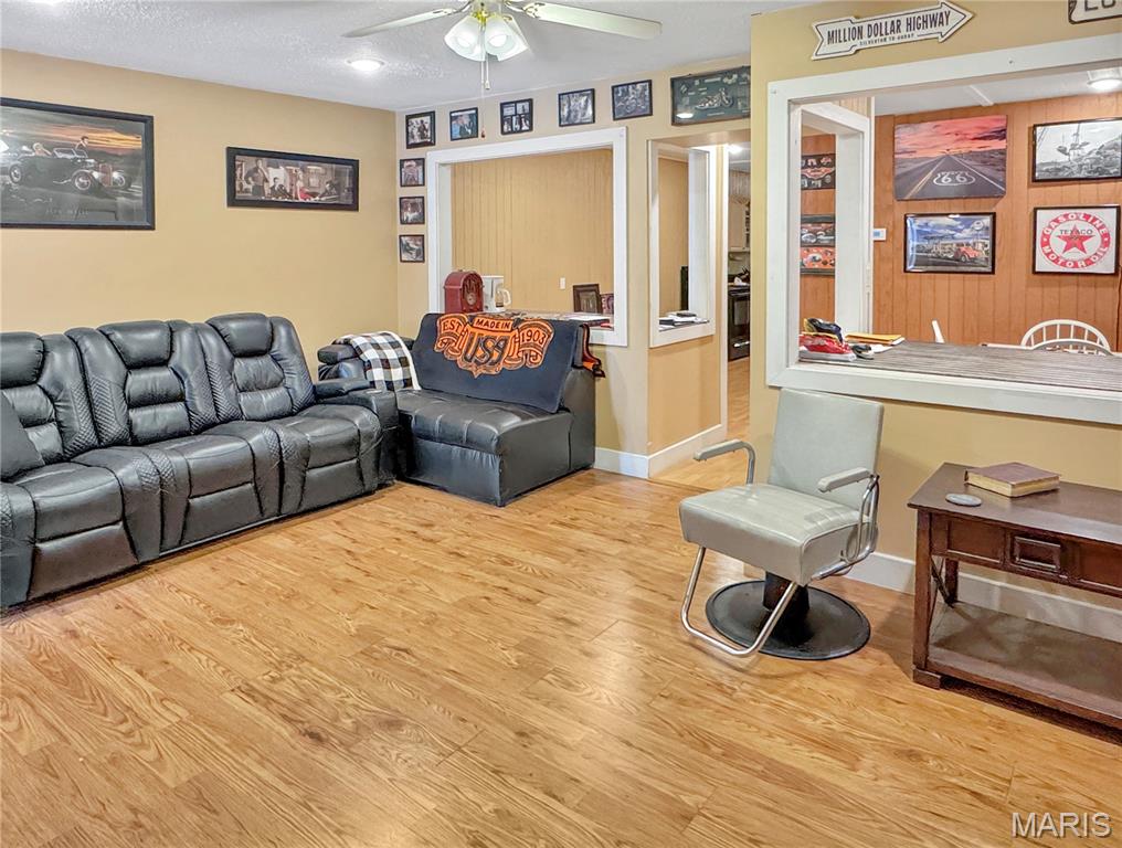 G W Smiths - Commercial Sale