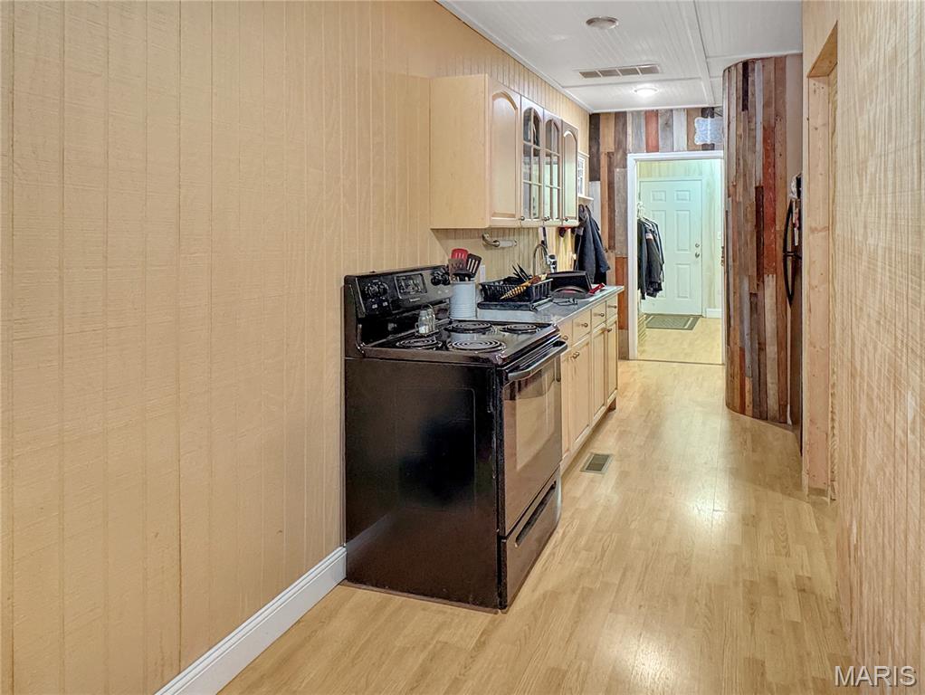 G W Smiths - Commercial Sale