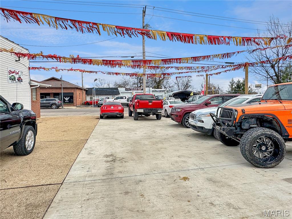 G W Smiths - Commercial Sale