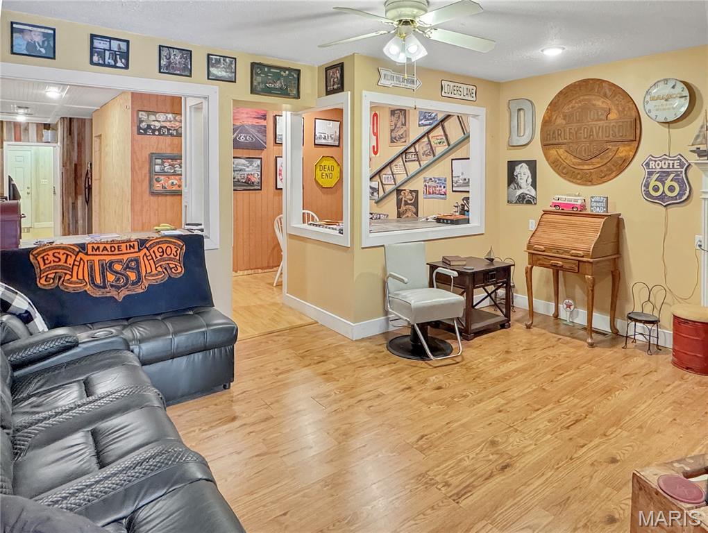 G W Smiths - Commercial Sale