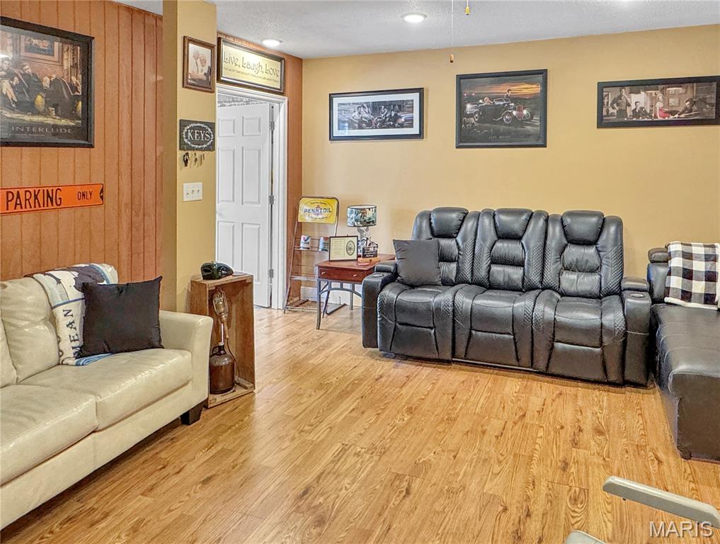 G W Smiths - Commercial Sale