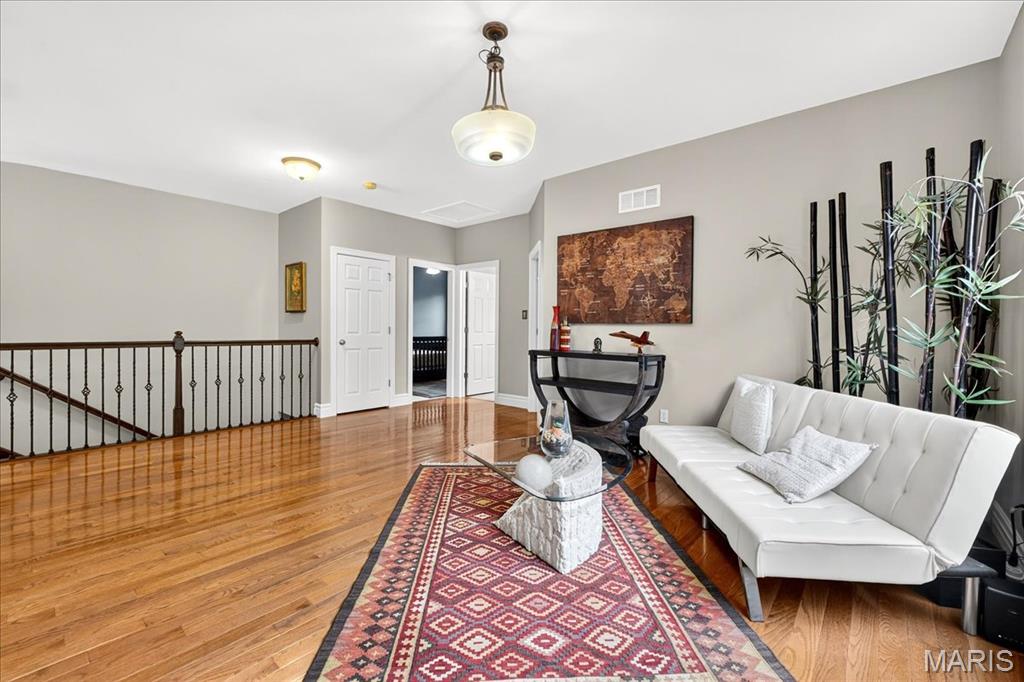 Wildwood, Missouri 63005, United States, 5 Bedrooms Bedrooms, ,5 BathroomsBathrooms,Residential,Coming Soon,168086