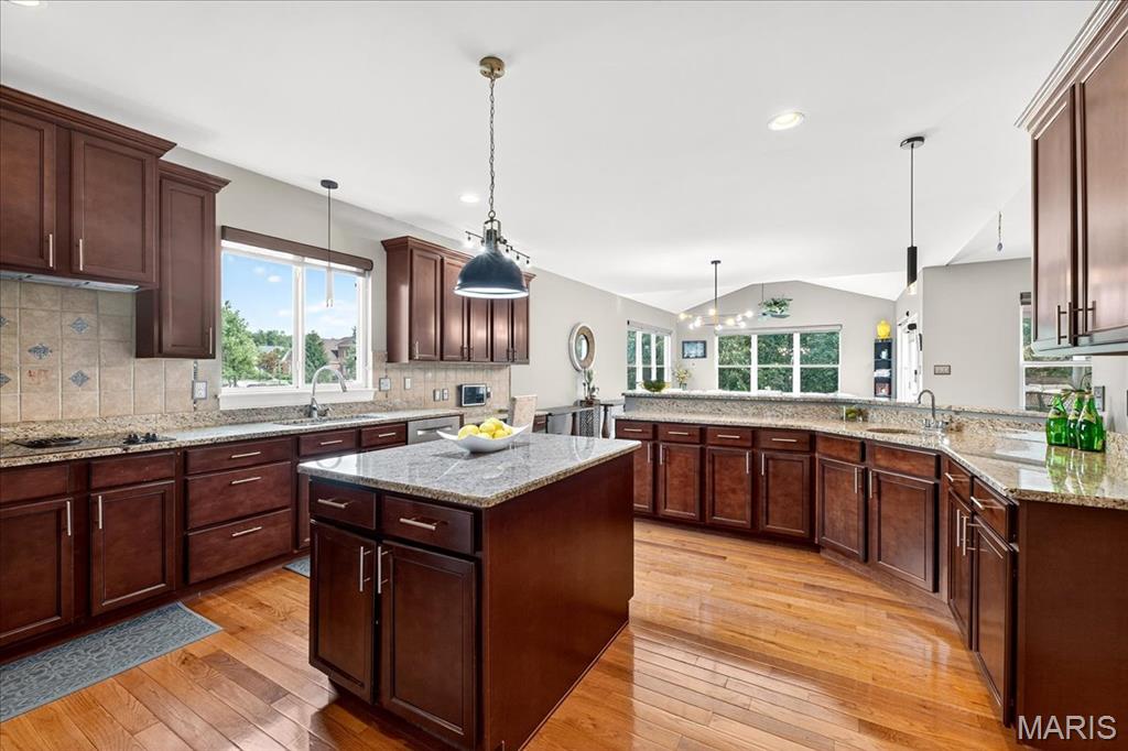 Wildwood, Missouri 63005, United States, 5 Bedrooms Bedrooms, ,5 BathroomsBathrooms,Residential,Coming Soon,168086