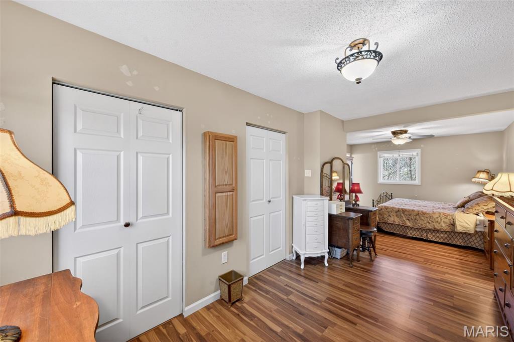 Woodcliff Manor - Residential