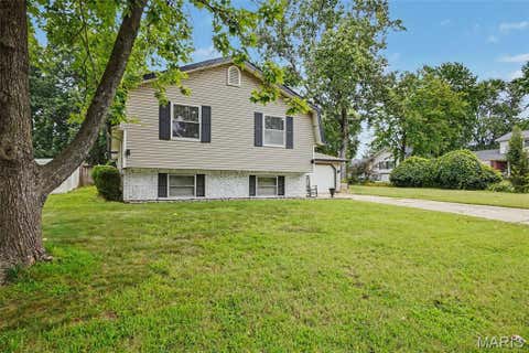 Photo of 112 Sutters Mill Road, St Peters, MO 63376 (MLS # 26048457)