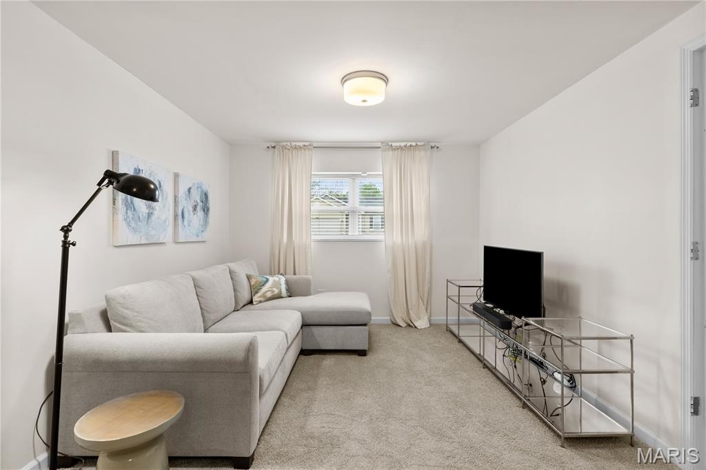 Old Jamestown Forest - Residential