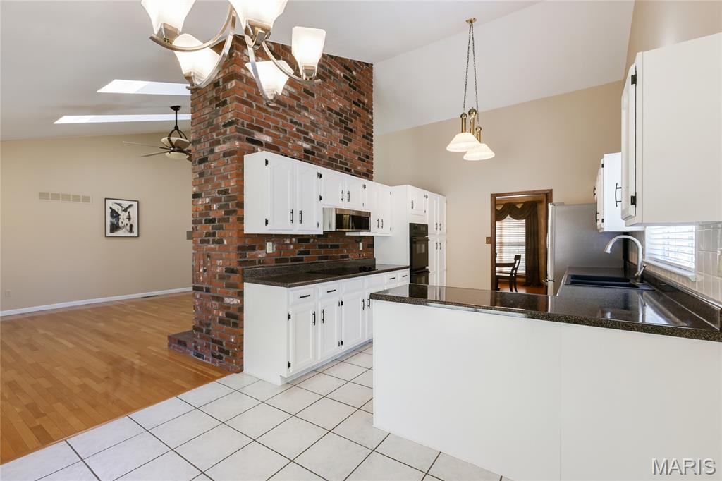 1603 Forestview Ridge Lane