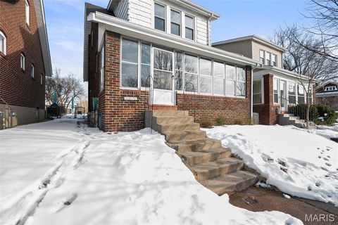 2842 Knox Court St Louis MO 63139