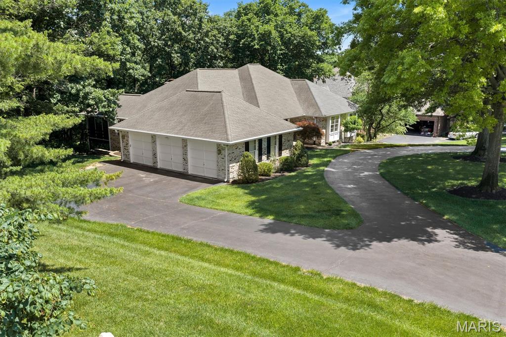 9802 Eagle Hill Lane