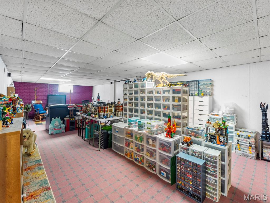 Alberta Terrace - Residential