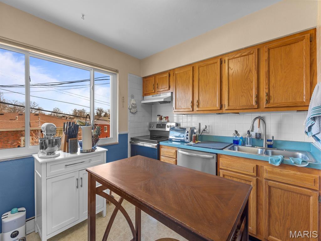 Alberta Terrace - Residential