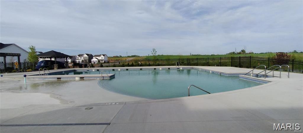 Streets Of Caledonia #7 - Residential Lease