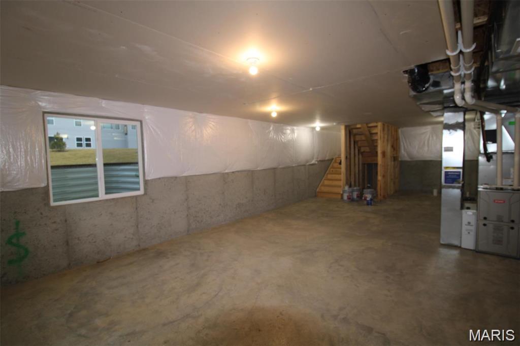 Streets Of Caledonia #7 - Residential Lease