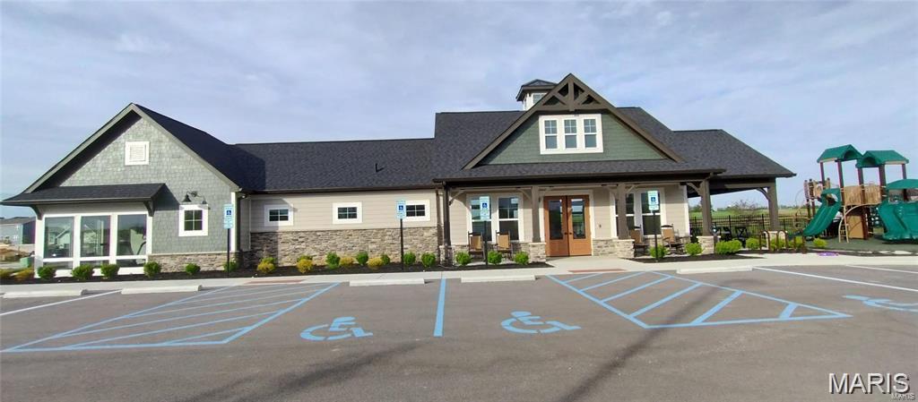 Streets Of Caledonia #7 - Residential Lease