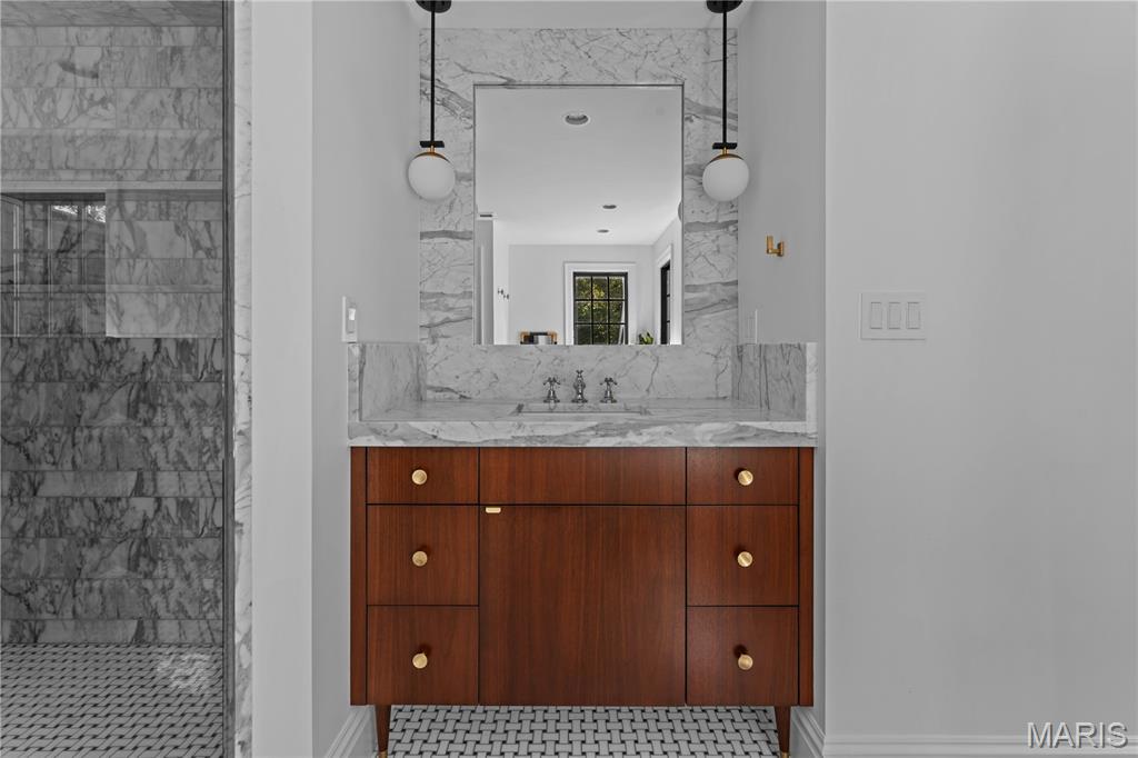 Oakleigh Add - Residential