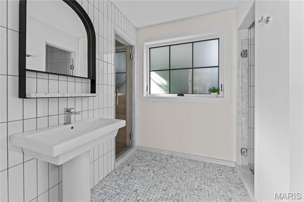 Oakleigh Add - Residential